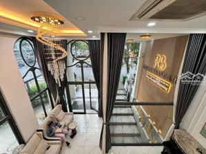 bán nhà căn góc 2 mặt tiền đường phạm văn nghị, trục đường kinh doanh phú mỹ hưng, phố người