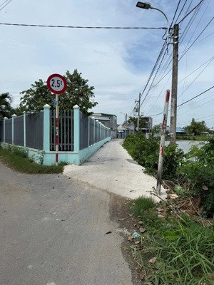 chủ cần bán gấp mới có giá này 375m2 giá 1ti850 còn bớt