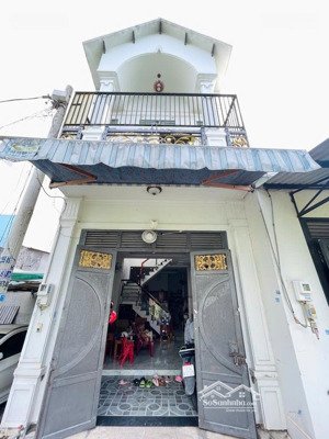 bán gấp nhà mặt phố tại tân chánh hiệp 18, 4,35 tỷ, 52m2 uy tín
