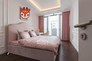 bán căn hộ 135m2 tòa center point 110 cầu giấy, giá nhỉnh 11 tỷ, lh 