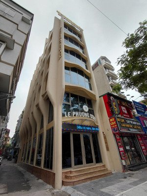 bán nhà mặt phố số 82 nguyễn khuyến, hà đông, lô góc, 3 mặt, 81m2,7 tầng