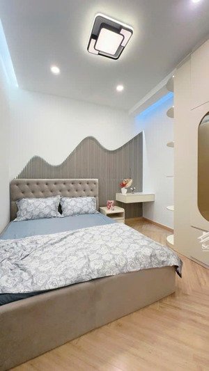 chủ bán gấp nhà 5 lầu, 52m2, 6 chdv, hầm, lê quang định, bình thạnh, hơn 7tỷ