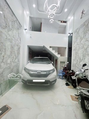 bán nhà 2 mặt tiền .6 lầu . lê đức thọ. gò vấp . 4 x12 . nhỉnh hơn 10 tỷ