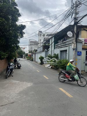 bán nền đất khu 10ha (nguyễn duy trinh) trục đường 49 (20m) phường bình trưng đông, tp thủ đức