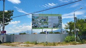 chủ gởi bán lô đất đg 7.5m dt 107.5 m2 sát chung cư 9 tòa. giá 3 tỷ 200