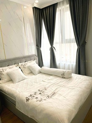 căn hộ giá tốt d''lusso tiềm năng tăng giá cao 5tỷ4 bao thuế phí lh 