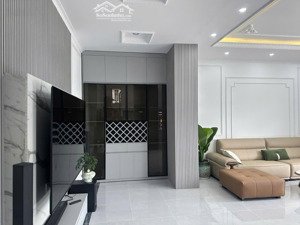 chủ nhà cần bán nhà đẹp tâm huyết tại khu an sơn, đà lạt, vị trí đắc địa 2 mặt tiền