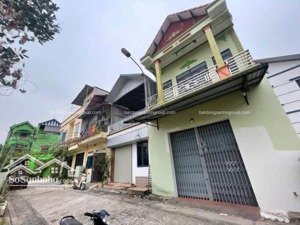 chủ cần tiền bán gấp lô đất thổ cư giá rẻ tại phường chương mỹ tặng nhà 2 tầng xây kiên cố