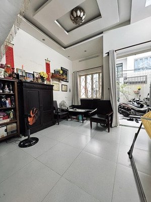 chỉ 9.1 tỷ - 67m2 hẻm xe hơi 3 tầng hoàng hoa thám p5 phú nhuận - chính chủ 1 đời gấp bán