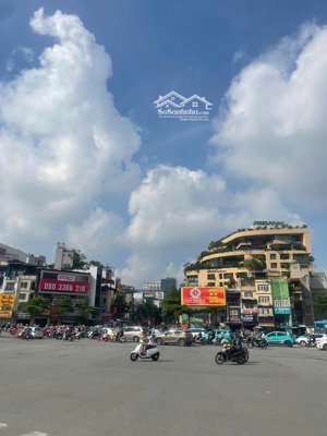 siêu phẩm hàng nón - hoàn kiếm - nhà mặt phố cổ - có vỉa hè - ô tô tránh 2 chiều