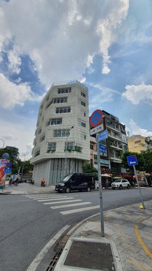 bán nhà đẹp 6 tầng mặt tiền vip trịnh văn cấn, p. cầu ông lãnh, q.1 giá 47.5 tỷ