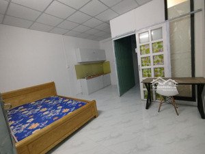 chính chủ cho thuê phòng mới tinh y hình