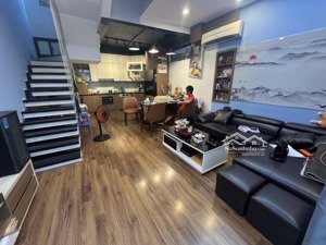 nhà ngõ ô tô đua đường huỳnh thúc kháng, 40mx4 tầng, dân xây chắc chắn, mặt tiền 4.5m