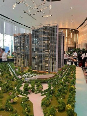 bán gấp 2pn, 2wc 54m2 giá 4,6 tỷ bao phí ở lumi hanoi - vinhomes smart city lh 
