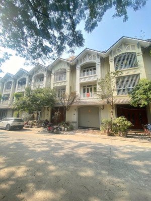 tôi chính chủ bán lk khu a geleximco lê trọng tấn hoài đức, 80m2 x 4 tầng, mt 5m chỉ 19.3 tỷ