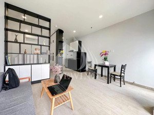 hệ thống căn hộ 1pn, tách bếp full nội thất ngay đường nguyễn tri phương, quận 10 đối diện ueh