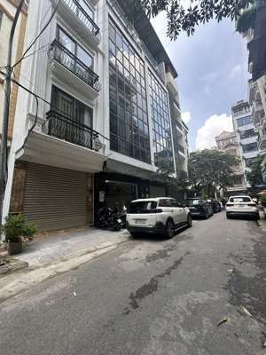 52tỷ bán tòa văn phòng 100m2, 1 hầm 8 nổi, mặt tiền 7,5m phố trung hoà, trung yên, cầu giấy, hà nôi