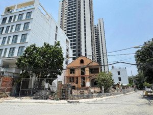 giảm 13 tỷ. bán nhanh lô đất mặt tiền đg số 65 thảo điền q2, dt 111.8m2 ngang 6.3m giá chỉ 27.2 tỷ