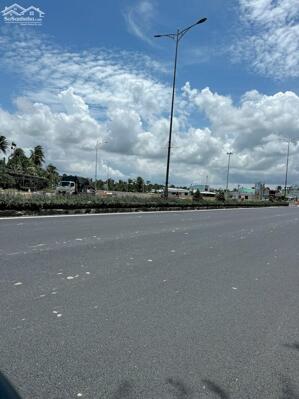 Cho thuê 1300m2 nhà/kho đường Võ Nguyên Giáp,P.Bến Tre,Vĩnh Long