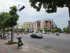 chỉ nhỉnh 13 tỷ sở hữu nhà 6 tầng thang máy gara oto phố hồng tiến, bồ đề dt 48m² mt 4,1m