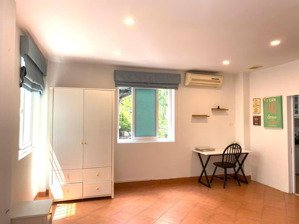 cho thuê căn hộ trung tâm q. hai bà trưng, dt 75m2, gồm 1 pn, khách + bếp riêng biệt, giá 11 triệu