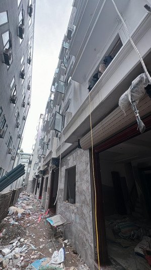 bán gấp nhà 7 tầng thang máy nhà mới -phố quảng an -tô ngọc vân - xuân diệu - đặng thai mai tây hồ