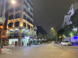 bán toà nhà mặt phố ngọc thụy, long biên 95m x 7 tầng - thang máy - kinh doanh nhỉnh 34 tỷ.