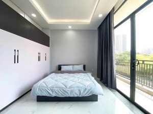 căn hộ 1 phòng ngủ thiết kế hiện đại - ban công siêu xinh - ngập tràn ánh sáng vị trí trung tâm
