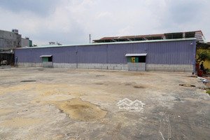 đất phù hợp nhiều mô hình dịch vụ, trạm sạc... lên tới 2500m2 cont 24/24