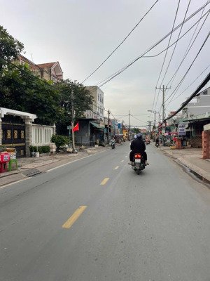 bán nhanh 60m bưng ông thoàn phú hữu giá 3,75 tỷ