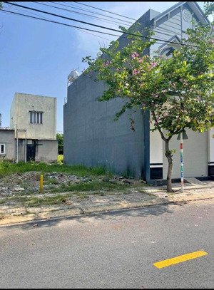 bán đất 100m2 tại vĩnh phú, thuận an, bình dương, giá 1,2 tỷ vnd. phù hợp cho kinh doanh.