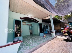 nhà cấp 4 tân đông hiệp 120m giá 2tỷ150