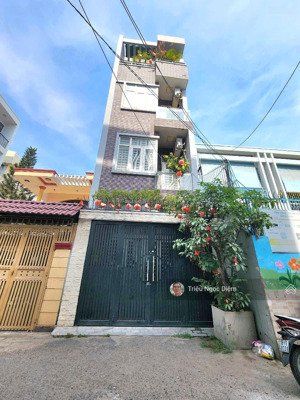 bán nhà mặt tiền phó đức chính ngay chợ bà chiểu sổ nở hậu 64m 4 tầng chỉ 14.5 tỷ.