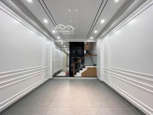 nhà 5 tầng thang máy khu phân lô lê hồng phong - đường 15m nội thất cao cấp