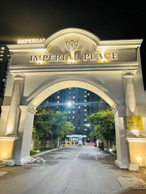 chính chủ cho thuê căn hộ 2pn hướng nội khu mát mẻ imperial place