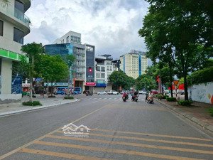 bán nhà hồng tiến bồ đề 68m-9.75 tỷ. nhà dân xây lô góc gần phố