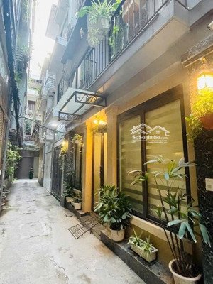 bán nhà riêng đào tấn, kinh doanh, ô tô cách 10m, khu vip ba đình