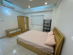 cần cho thuê căn hộ chung cư h3 - đường hoàng diệu - p6 - q4