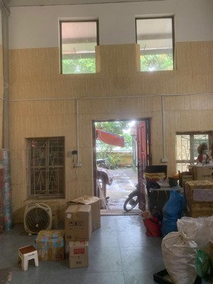 cho thuê 2 phòng tại 35 trần bình trọng, phường nguyễn du, hai bà trưng, đủ điều hòa, nóng lạnh