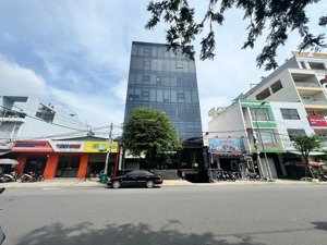 tòa nhà vp ốp kính đẹp nhất trong tầm giá 100 tỷ. diện tích đất: 12.5 x 30m, cn: 318.8m2