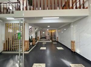 BÁN NHÀ SỔ RIÊNG NGAY CHỢ NGÔ QUYỀN – Ô TÔ ĐẬU TRONG SÂN