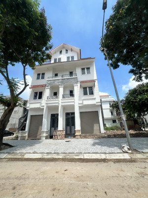 cho thuê bt đẹp tại tân lập cienco 5, 9 triệu, 90m2, 4 tầng, mặt tiền 5m