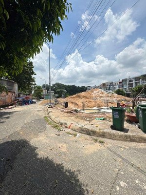 chủ cần bán đất đường 449 tăng nhơn phú a q9 vị trí đẹp giá tốt