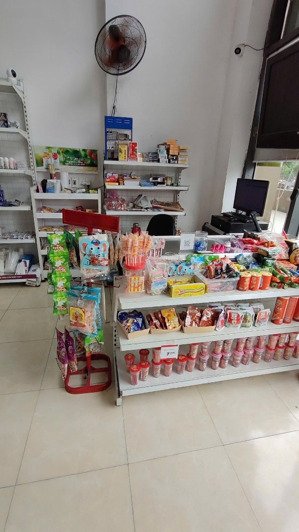 cho thuê nhà mặt phố lò đúc. dt 220m² , mt 4,5 m, tầng 1 riêng, giá 35 tr/th.