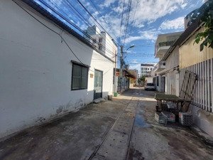 bán đất ngang 15m gần biển nha trang phân làm 3 lô hoặc nhà vườn siêu đẹp