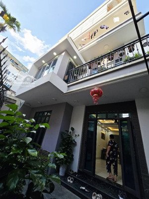 quá vip để xây toà nhà kinh doanh phố hoàng văn thái 90m2 x 5 tầng lớp góc - mt 11m