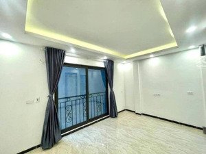 bán nhà thanh nhàn trung tâm hai bà trưng thang máy 2 mặt thoáng 8,1 tỷ