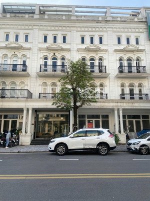 25tr chính chủ cần cho thuê louis đại mỗ, nhà hoàn thiện full 5 tầng không giới hạn mục đích sd