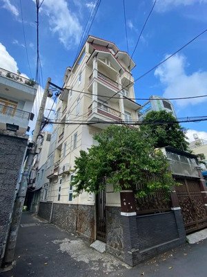 cực rẻ! nhà góc 2 mặt tiền ngang 6,4m tại hoàng hoa thám, p. 5, phú nhuận - 18 tỷ