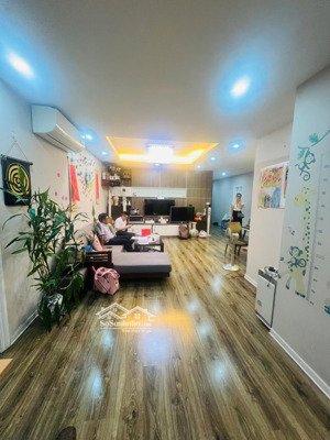 bán căn hộ chung cư fafilm- vnt tower - thanh xuân | 3pn- 106m2- 7,x tỷ| liên hệ: 